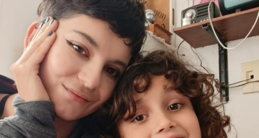 Mía y Mora rifan sus herramientas de trabajo para terminar su casa